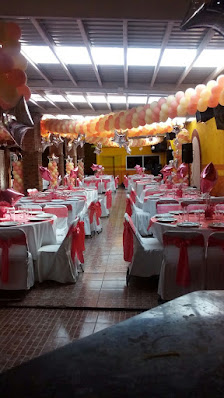 Salón Y Jardín De Eventos La Jacaranda